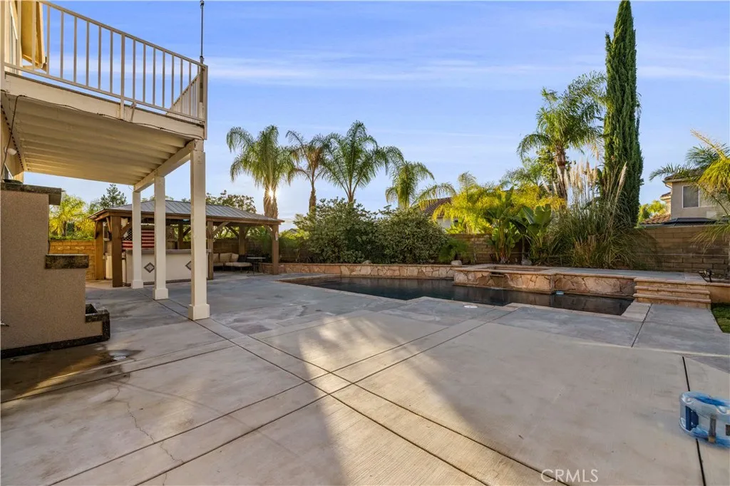 28251 Infinity, Saugus, California 91390 home-pic-54